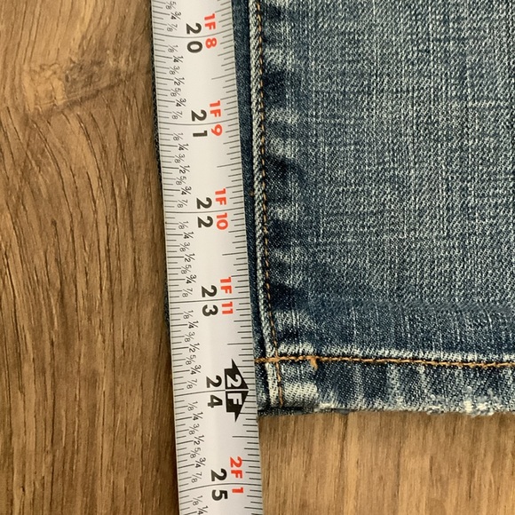 Loft Boyfriend Cropped Jeans. Size 24/00P - Picture 6 of 7